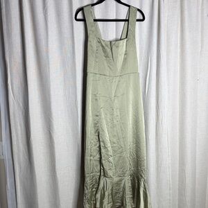 Show me your mumu wedding size M Elegant Green Sleeveless Dress